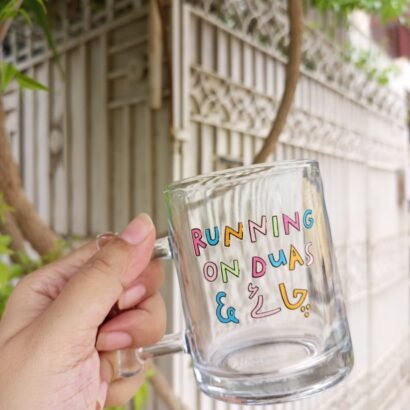 Running on duas and chai Glass Mug