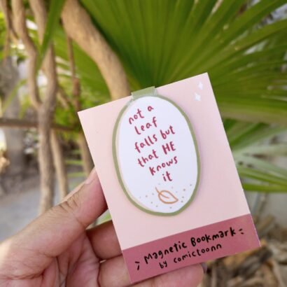 He Knows It - Magnetic Bookmark