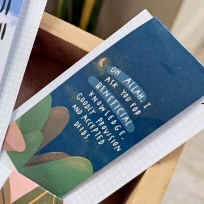 Beneficial Knowledge - Magnetic Bookmark